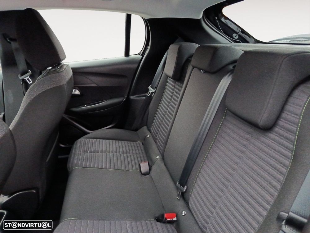 Peugeot 208 1.2 PureTech Active - 13