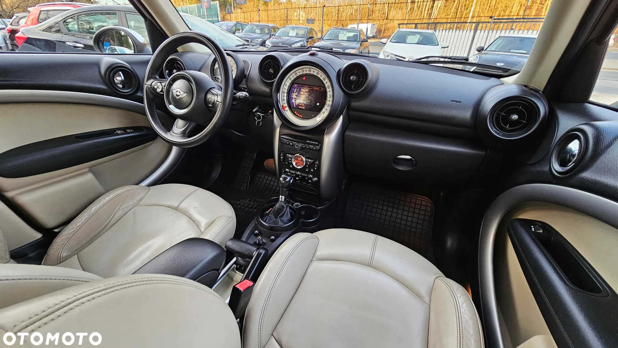 MINI Countryman Cooper D ALL4 EU6 - 17