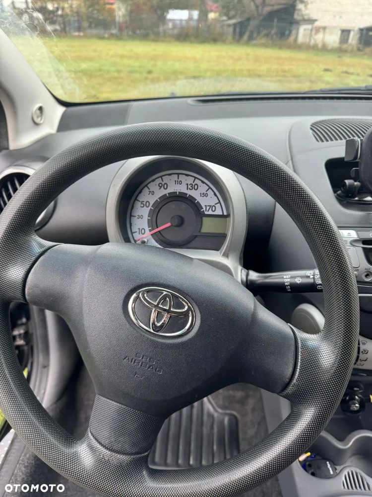 Toyota Aygo - 7