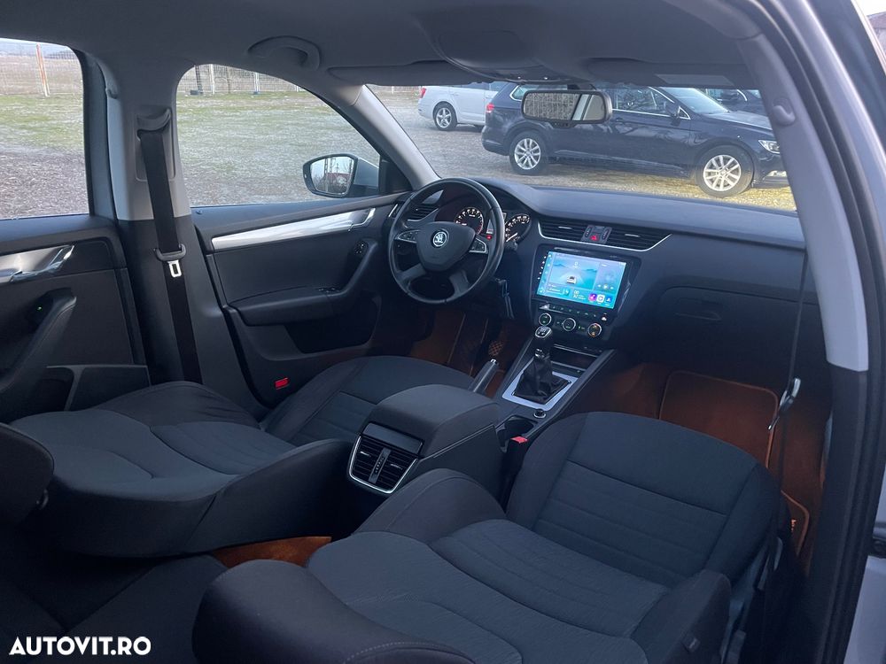 Skoda Octavia - 17