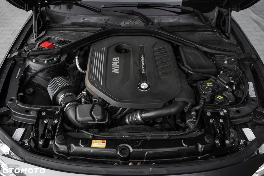 BMW Seria 3 340i xDrive M Sport - 34