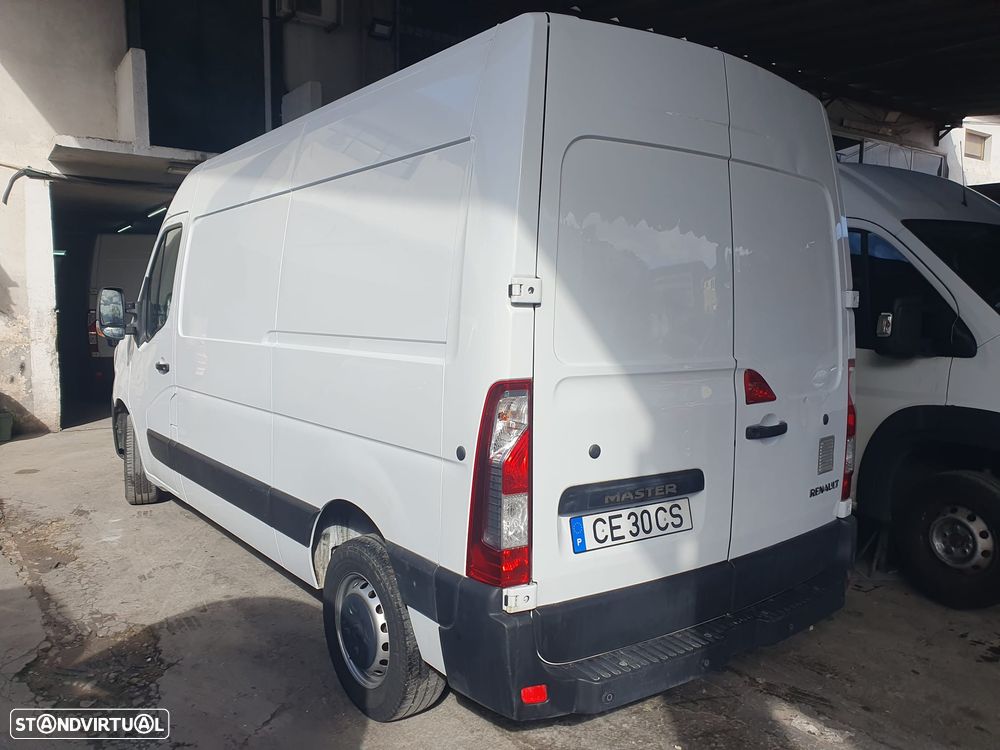 Renault Master 2.3 dCi L2H2 - 3