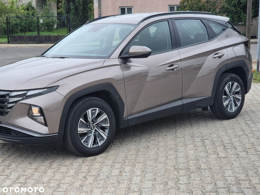 Hyundai Tucson 1.6 T-GDi HEV Modern 2WD - 27