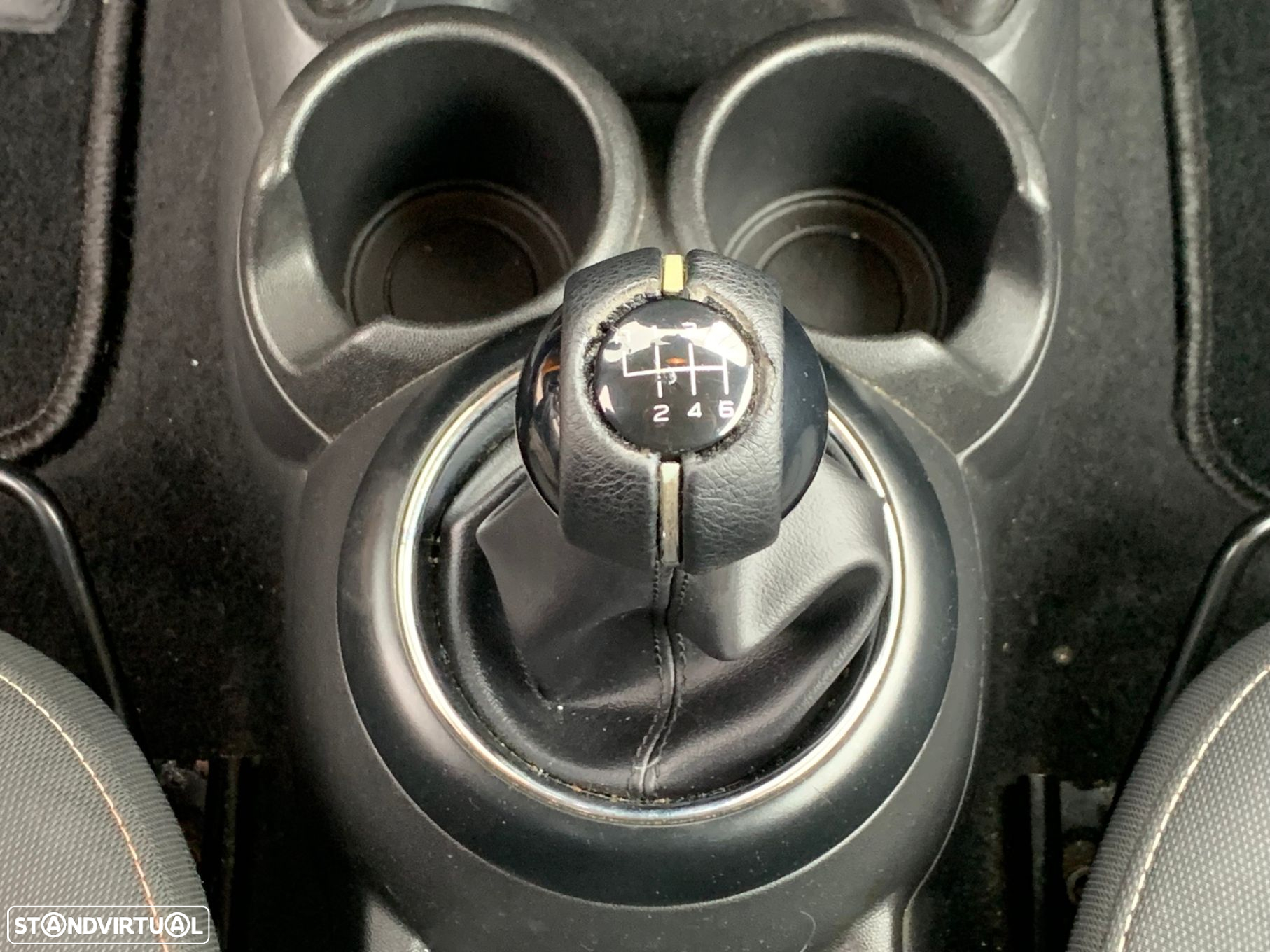 MINI 3 Portas Cooper D - 34