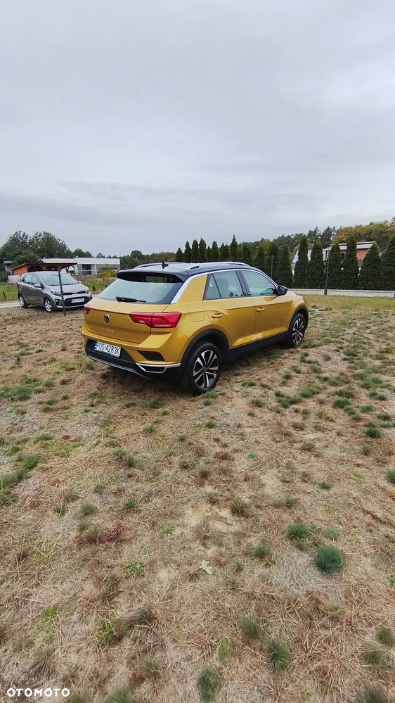 Volkswagen T-Roc - 7