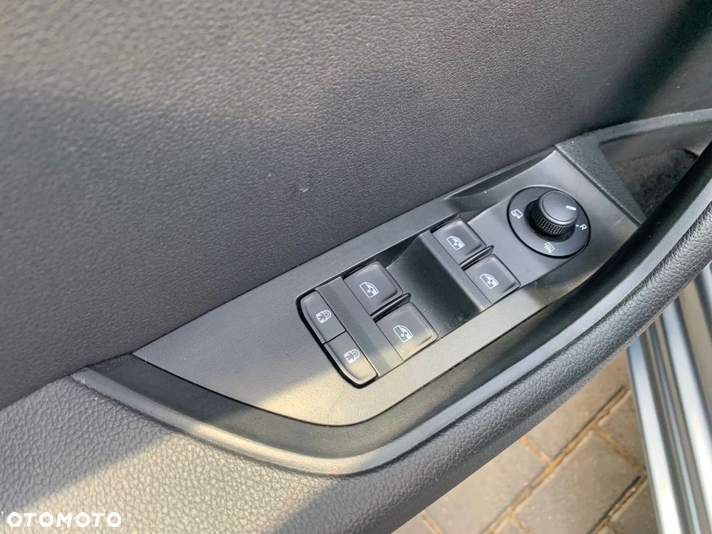 Skoda Superb 1.5 TSI ACT DSG Active - 18