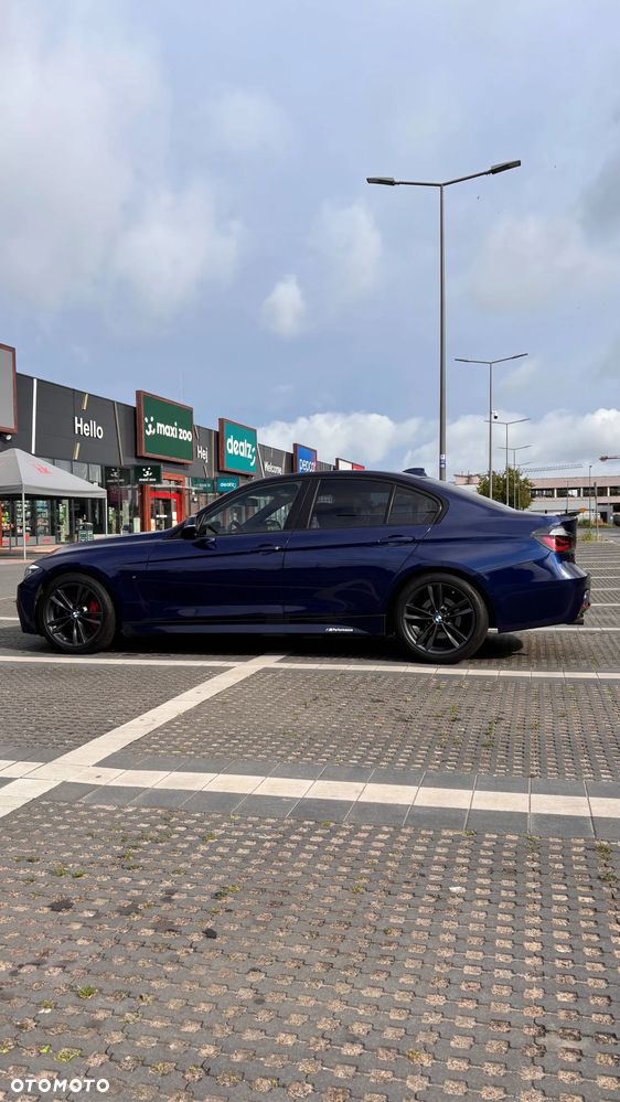 BMW Seria 3 - 38