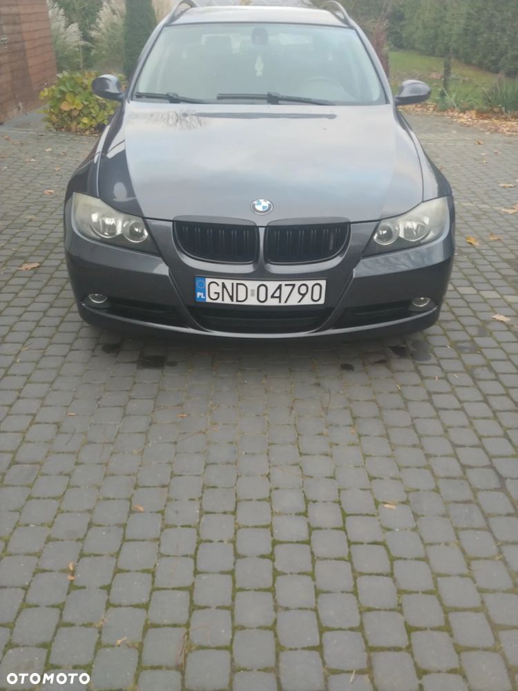 BMW Seria 3 318i - 2
