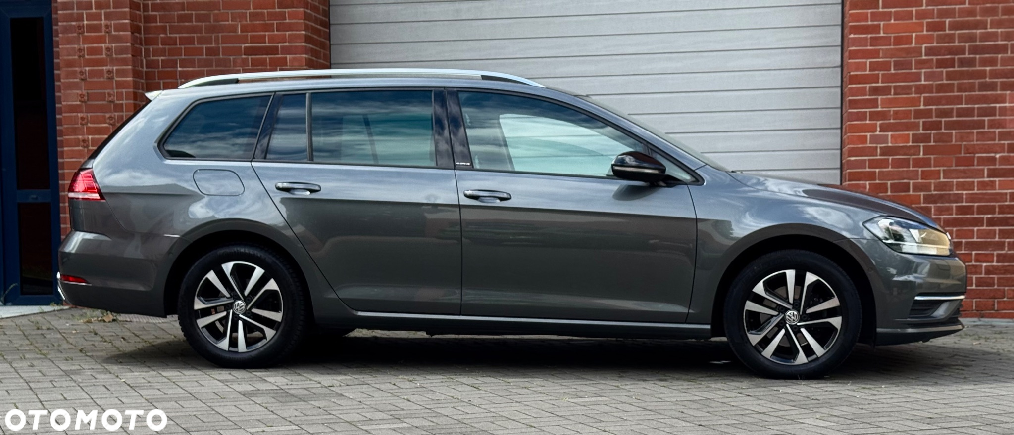 Volkswagen Golf 2.0 TDI SCR DSG IQ.DRIVE - 13
