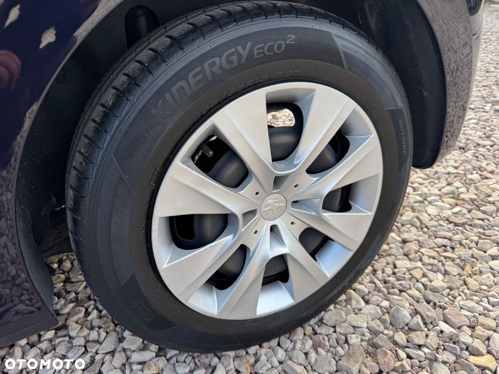 Peugeot 208 - 15