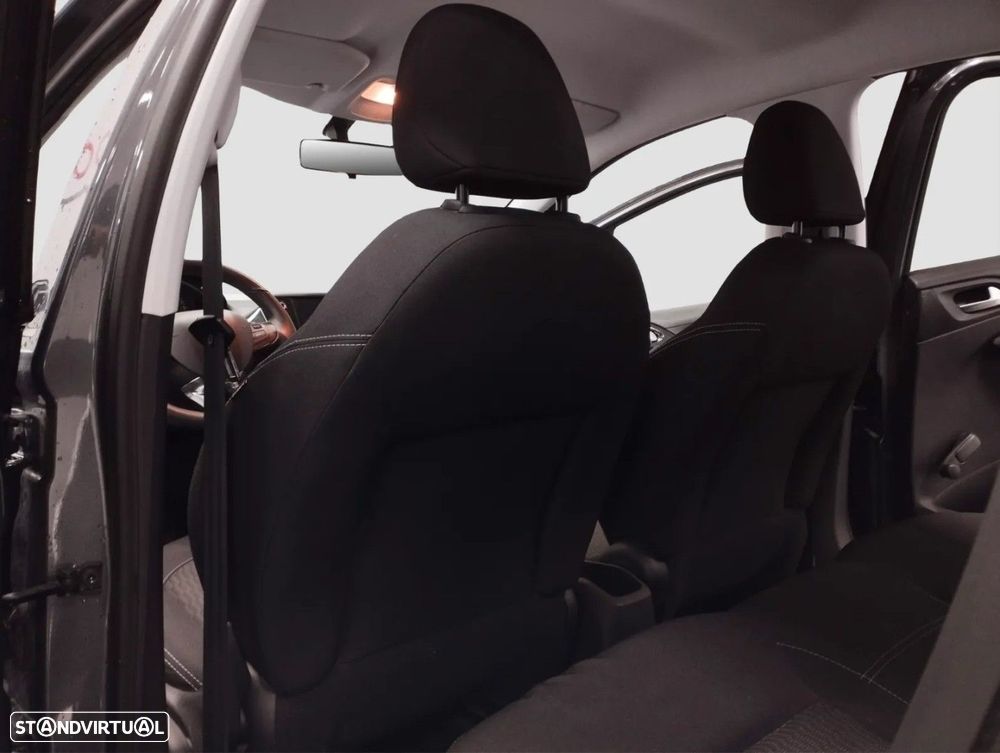 Peugeot 208 1.2 VTi SE Style - 7