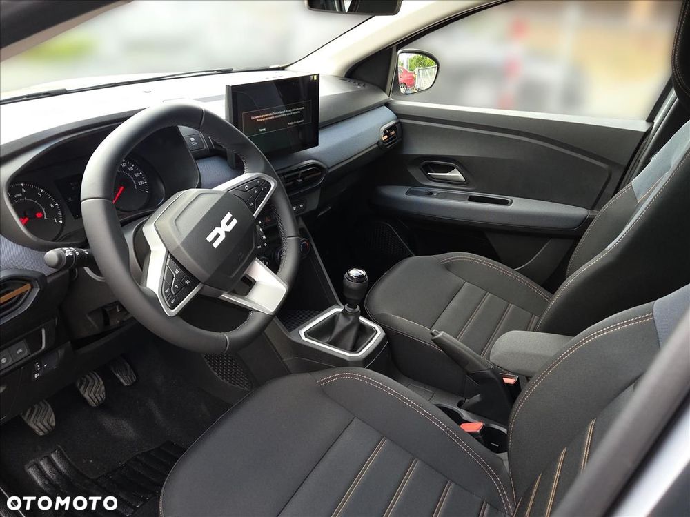 Dacia Sandero - 6