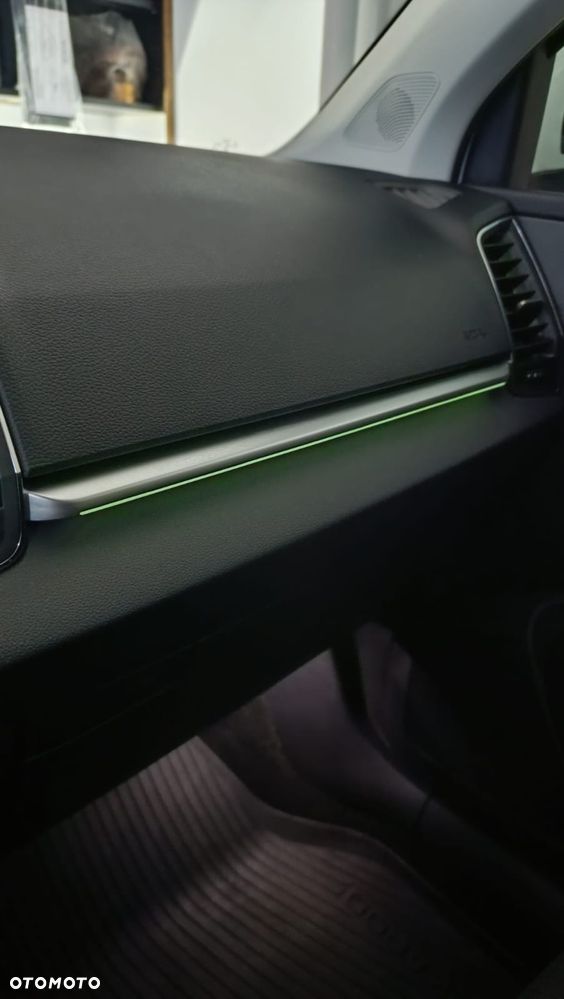 Skoda Karoq 1.5 TSI ACT 4x2 Style DSG - 23