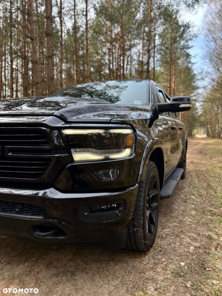 RAM 1500 5.7 Crew Cab Shortbed Laramie Black - 7