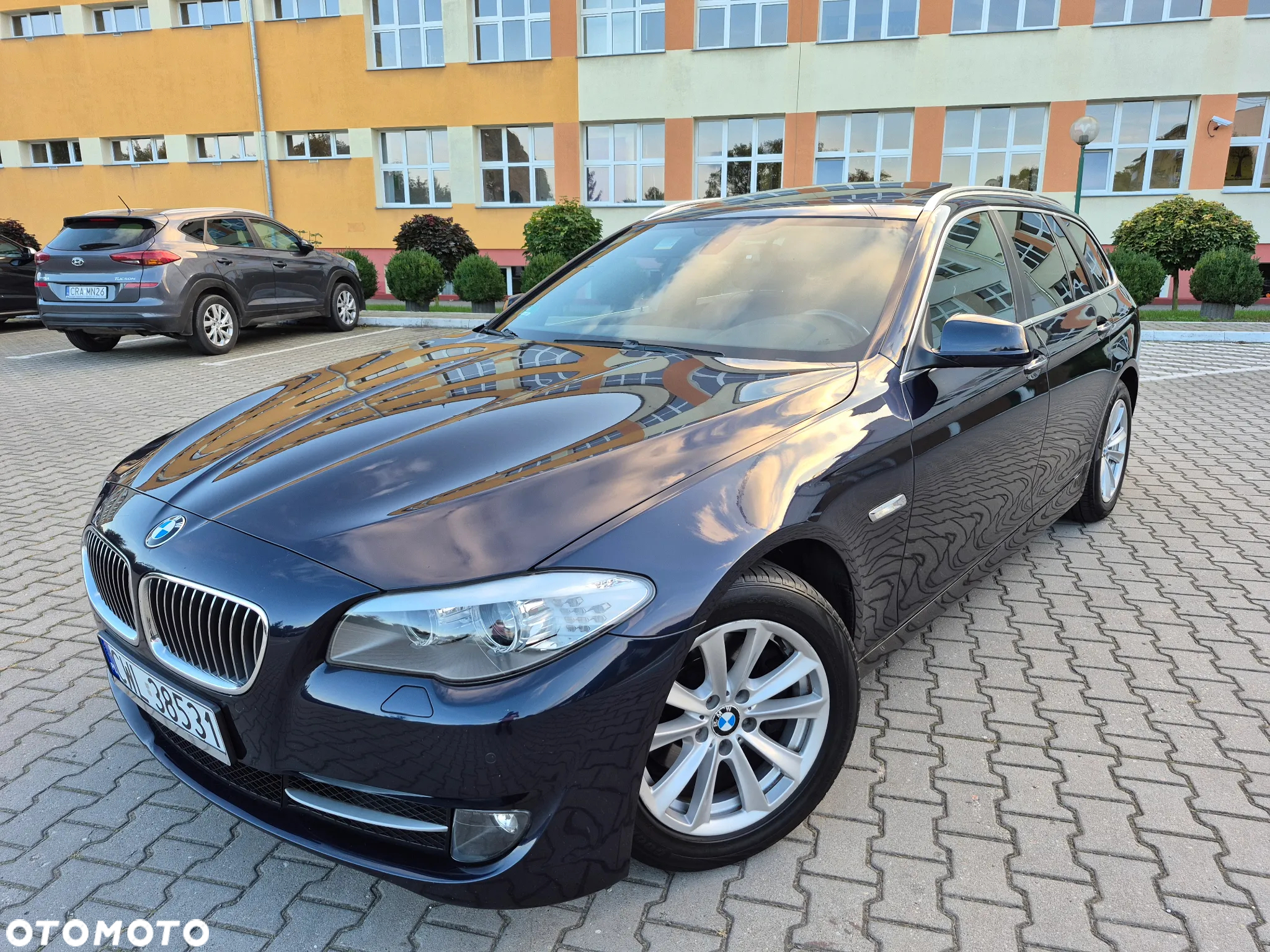 BMW Seria 5 520d Touring - 2
