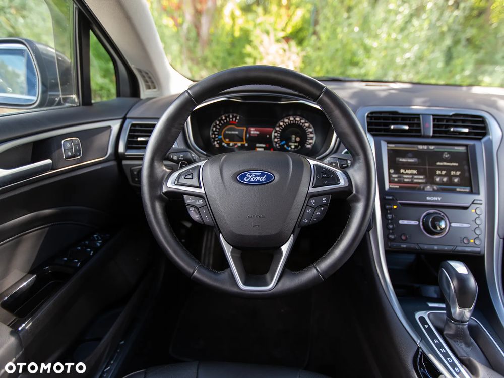 Ford Mondeo Turnier 2.0 TDCi Bi-Turbo PowerShift-Aut Titanium - 25
