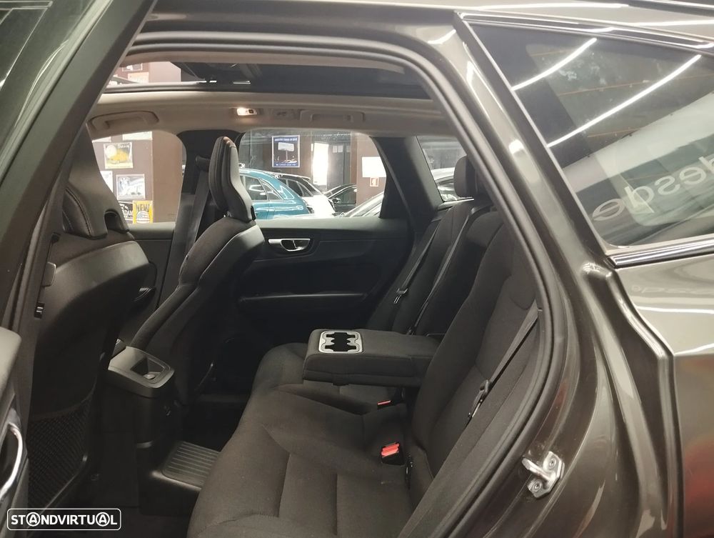 Volvo XC 60 2.0 T6 PHEV Inscription AWD - 18