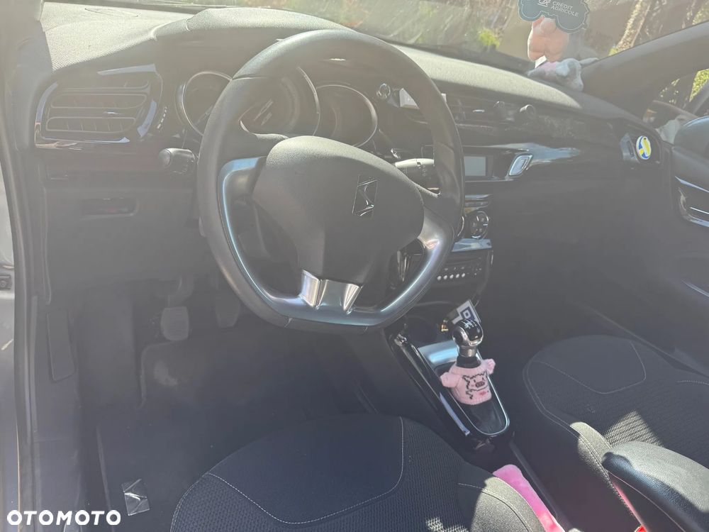 Citroën DS3 1.6 HDi SoChic - 17