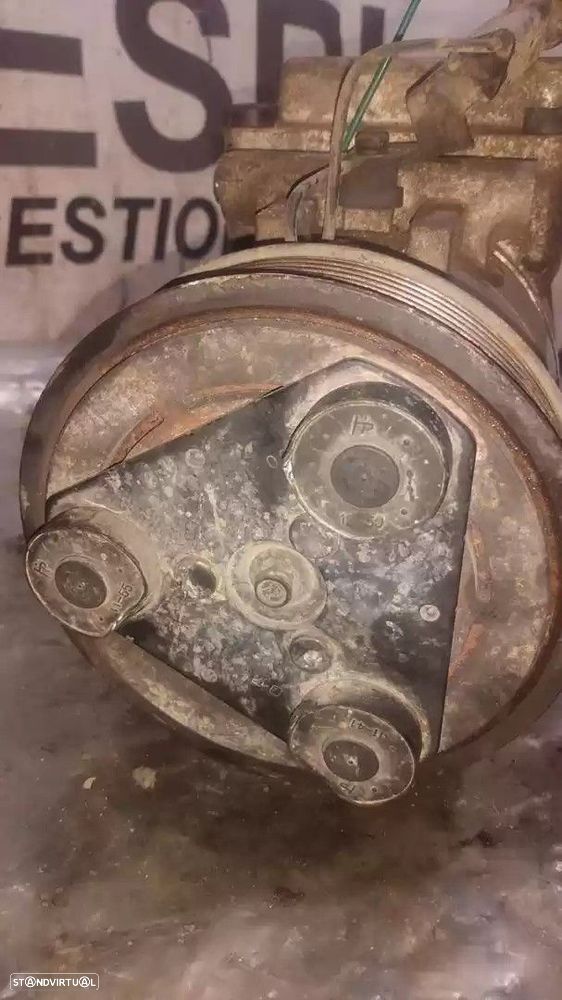 COMPRESSOR AR CONDICIONADO HYUNDAI H-1 / STAREX LIMUSINA 2003 -977014A950 - 1