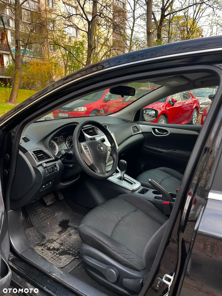 Nissan Sentra 2.0 - 10