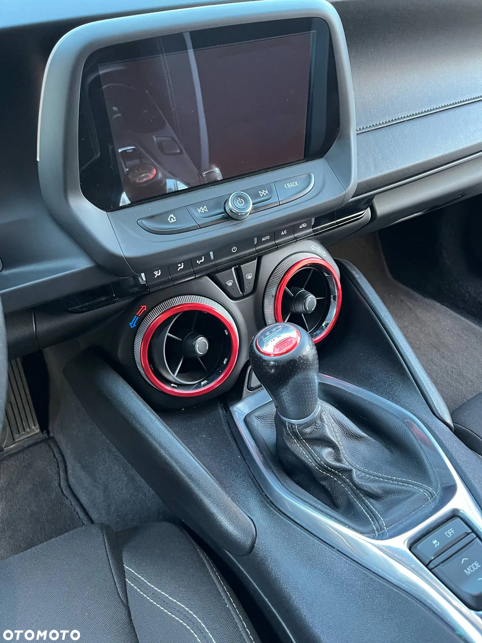 Chevrolet Camaro Coupe 6.2 V8 - 18