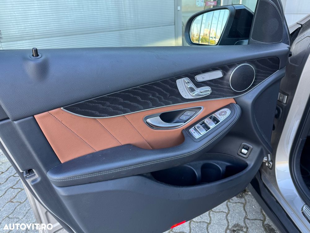 Mercedes-Benz GLC - 22