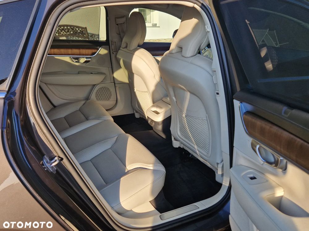 Volvo S90 B5 D AWD Inscription - 13