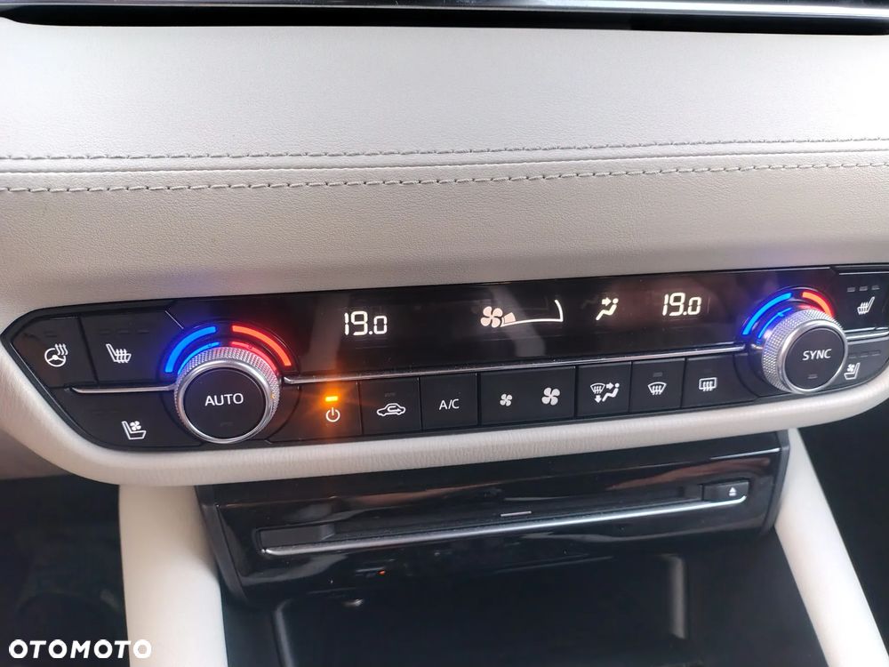 Mazda 6 - 30
