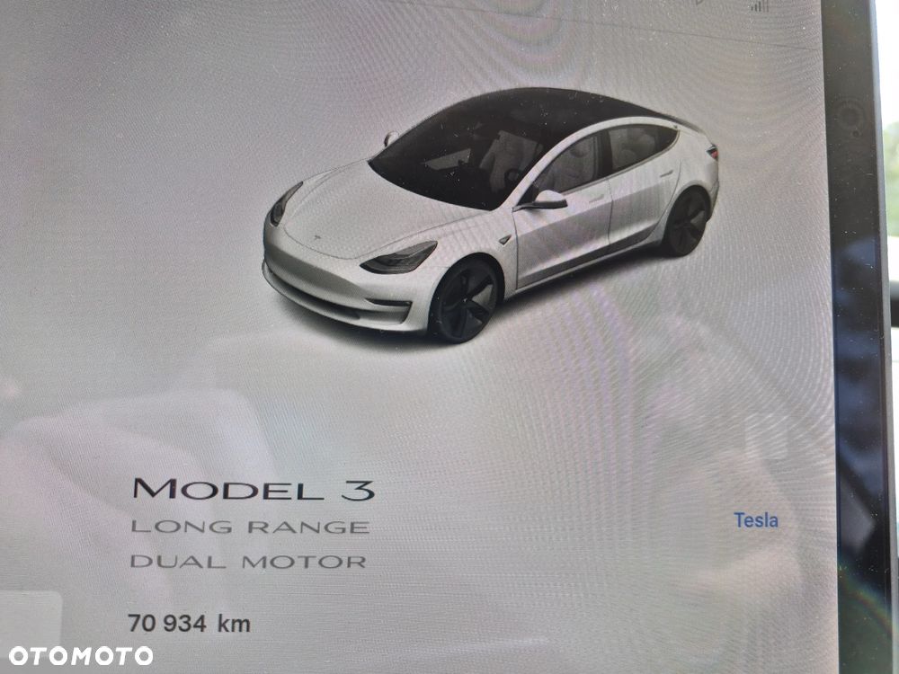 Tesla Model 3 - 18