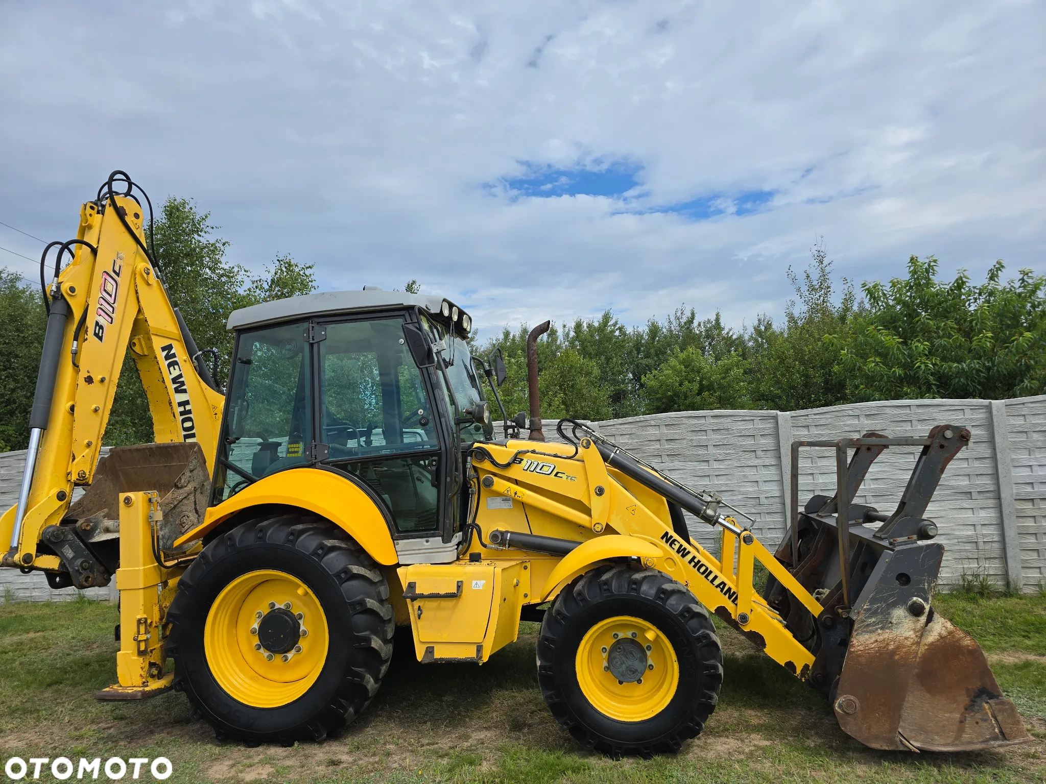 New Holland - 4