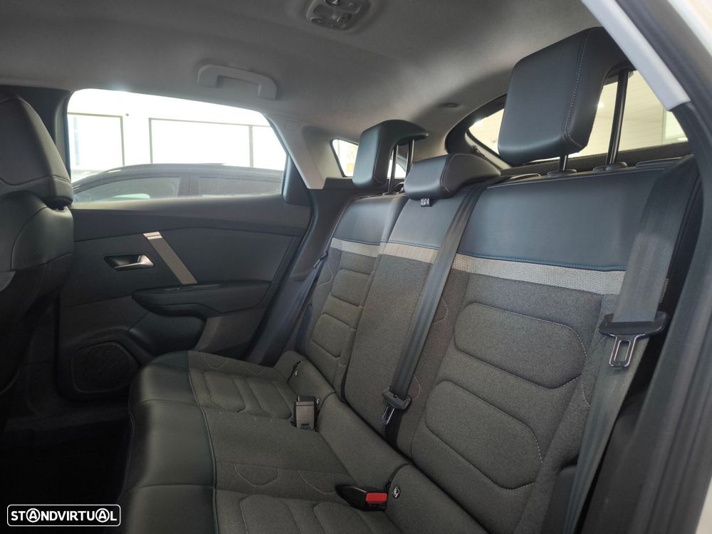 Citroën C4 1.2 PureTech Feel Pack - 12