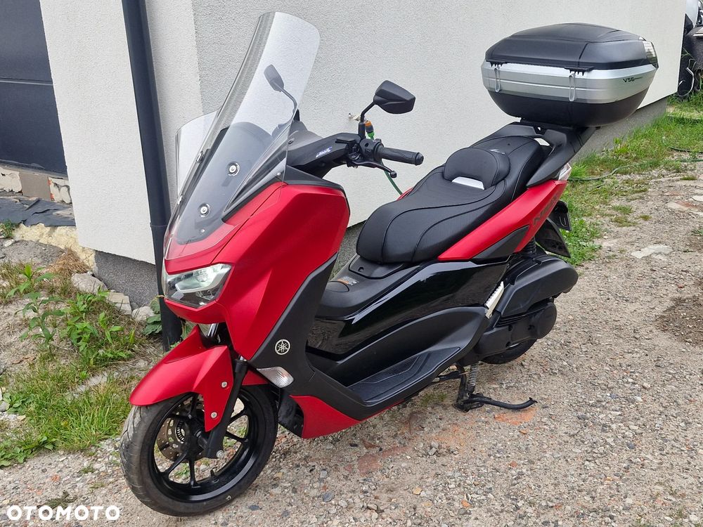 Yamaha NMAX - 10
