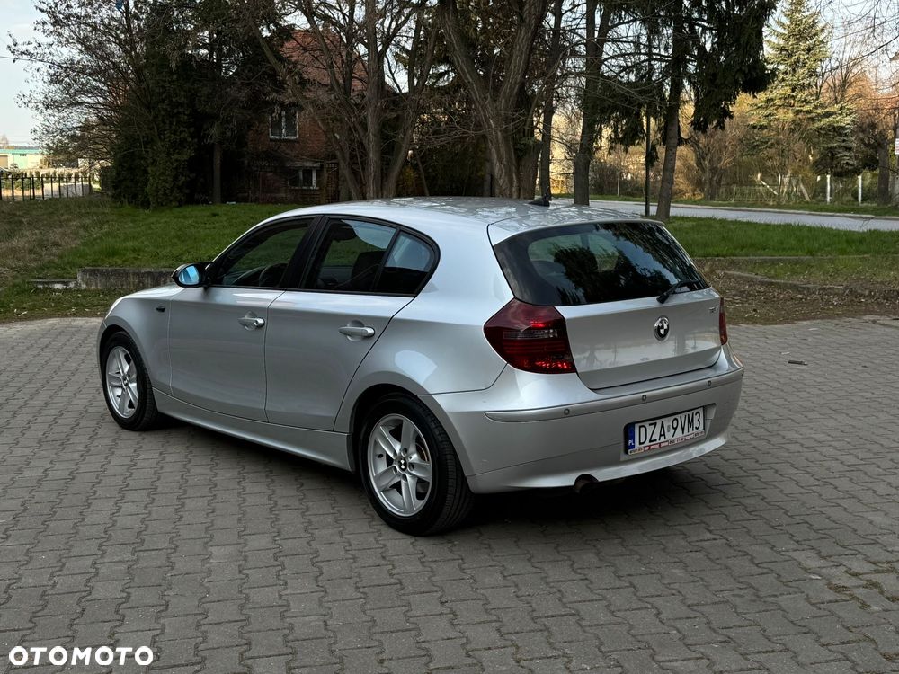 BMW Seria 1 118i - 3