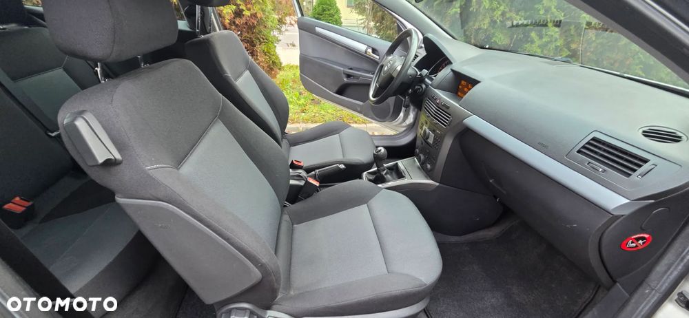 Opel Astra - 31