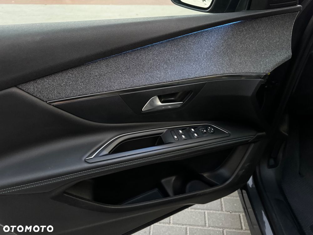 Peugeot 3008 BlueHDi 130 Stop & Start EAT8 Allure - 39