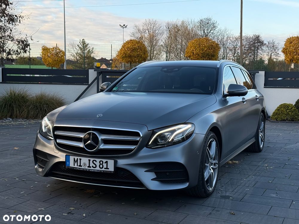 Mercedes-Benz Klasa E 350 d 4Matic T 9G-TRONIC AMG Line - 2