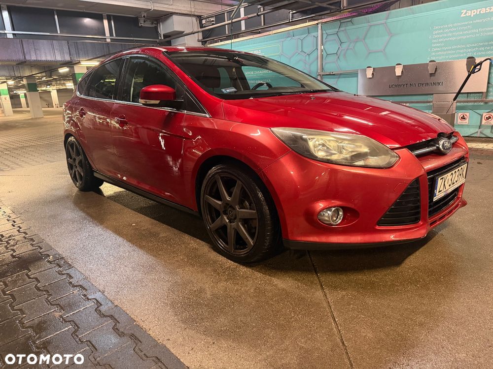 Ford Focus 1.6 EcoBoost Titanium - 4