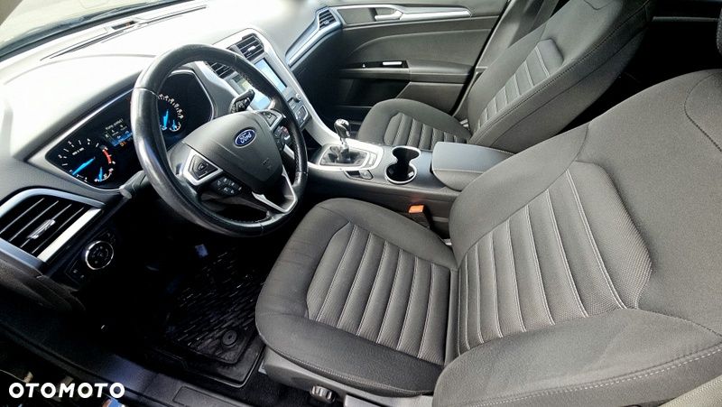 Ford Mondeo 2.0 TDCi Titanium - 23
