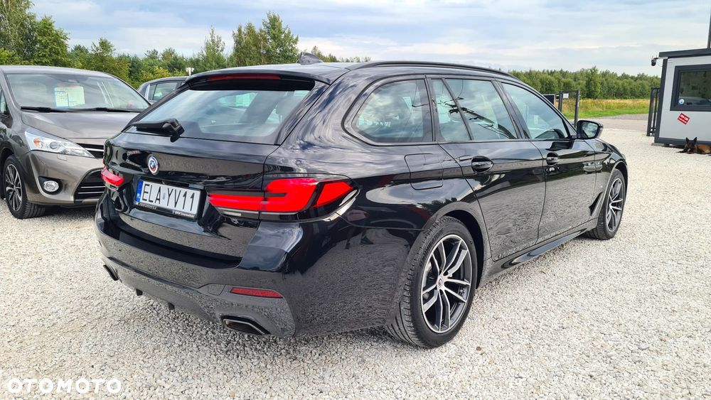 BMW Seria 5 520d mHEV M Sport sport - 3