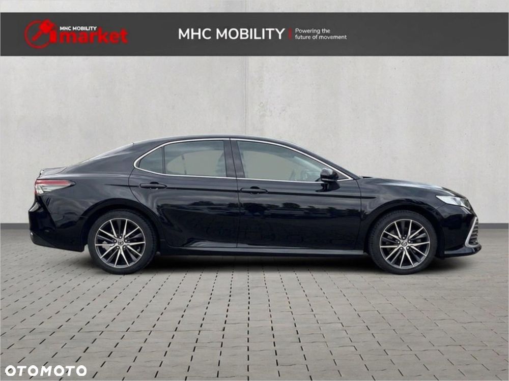 Toyota Camry 2.5 Hybrid Prestige CVT - 6