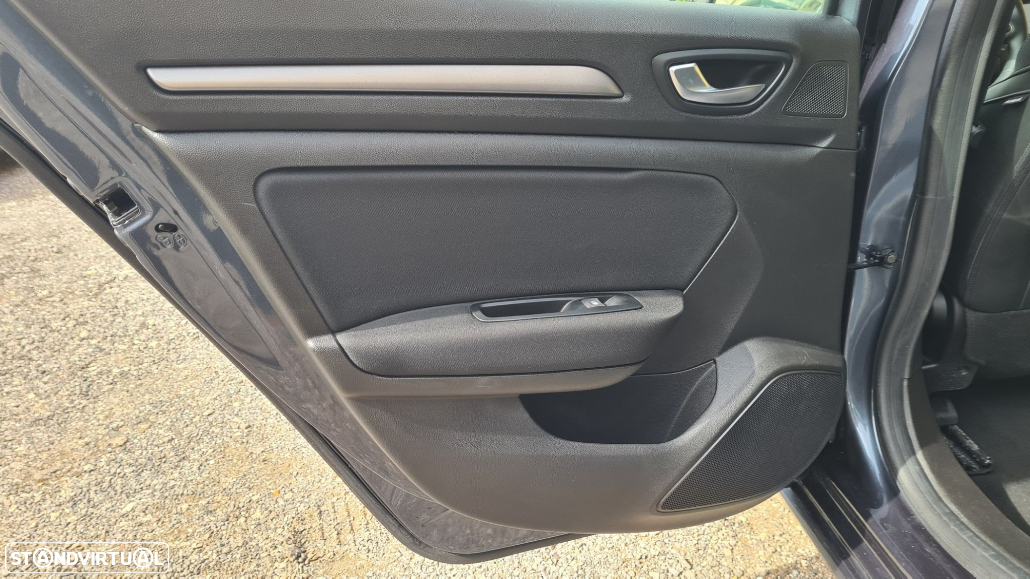 Renault Mégane 1.5 Blue dCi Intens EDC - 42
