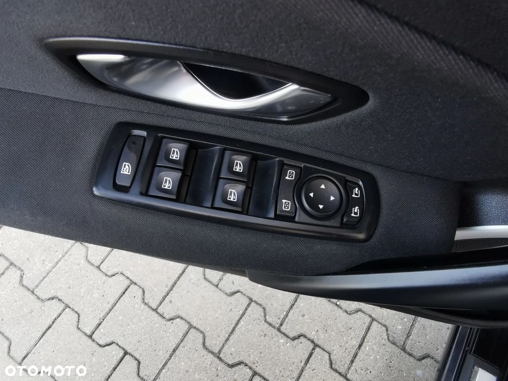 Renault Megane TCe 130 Luxe - 20