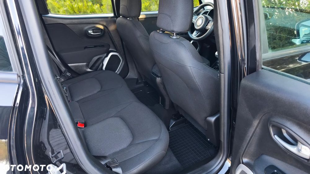 Jeep Renegade - 13