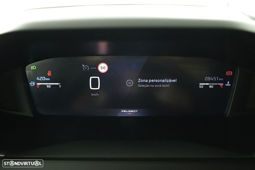 Peugeot 2008 1.2 PureTech Allure - 17