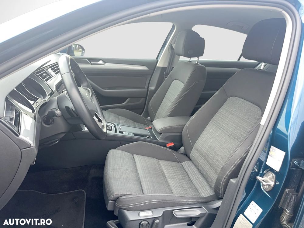 Volkswagen Passat 2.0 TDI DSG Comfortline - 8