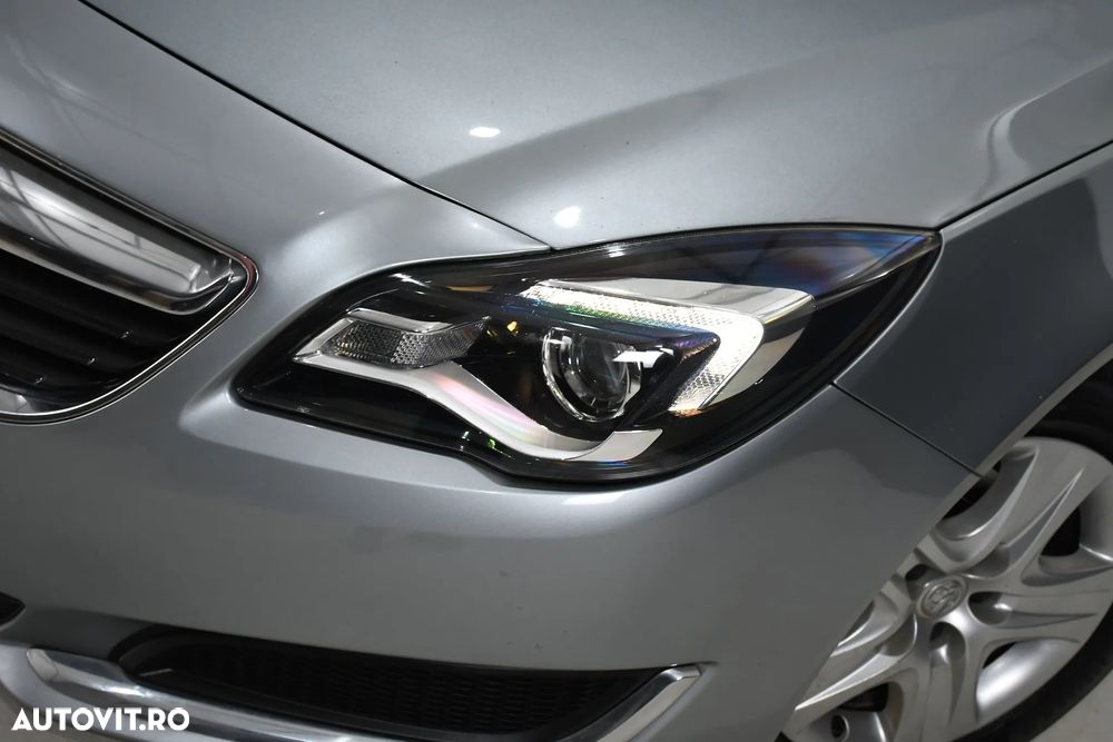 Opel Insignia 2.0 CDTi ECOTEC ECOFLEX Star/Stop - 19