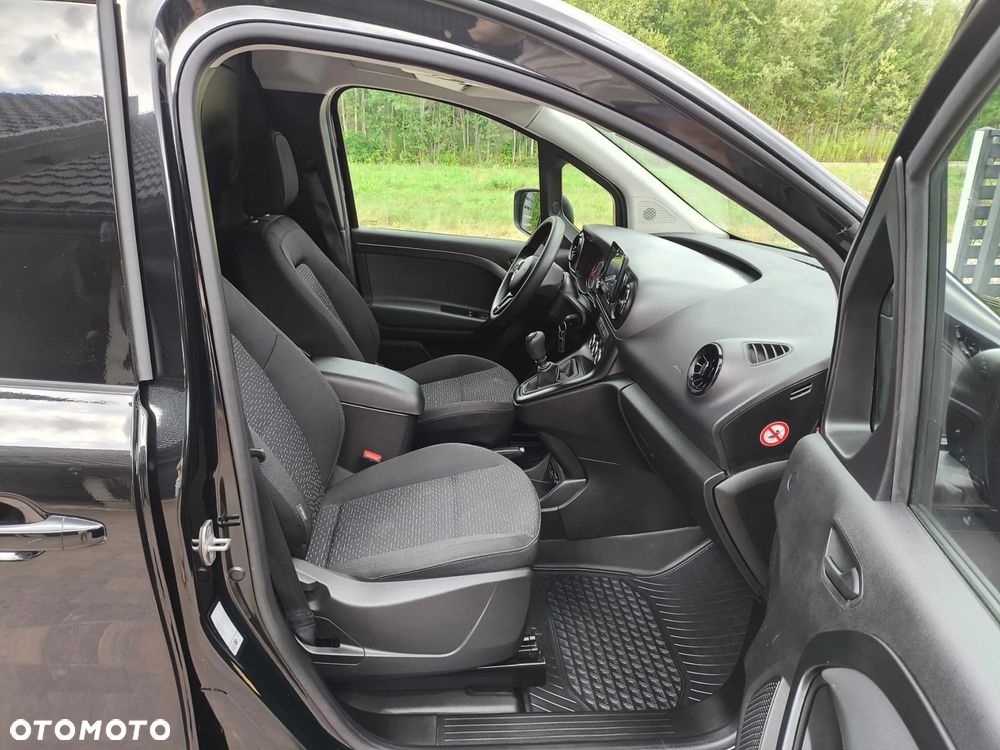 Mercedes-Benz Citan Tourer Standard BASE - 16