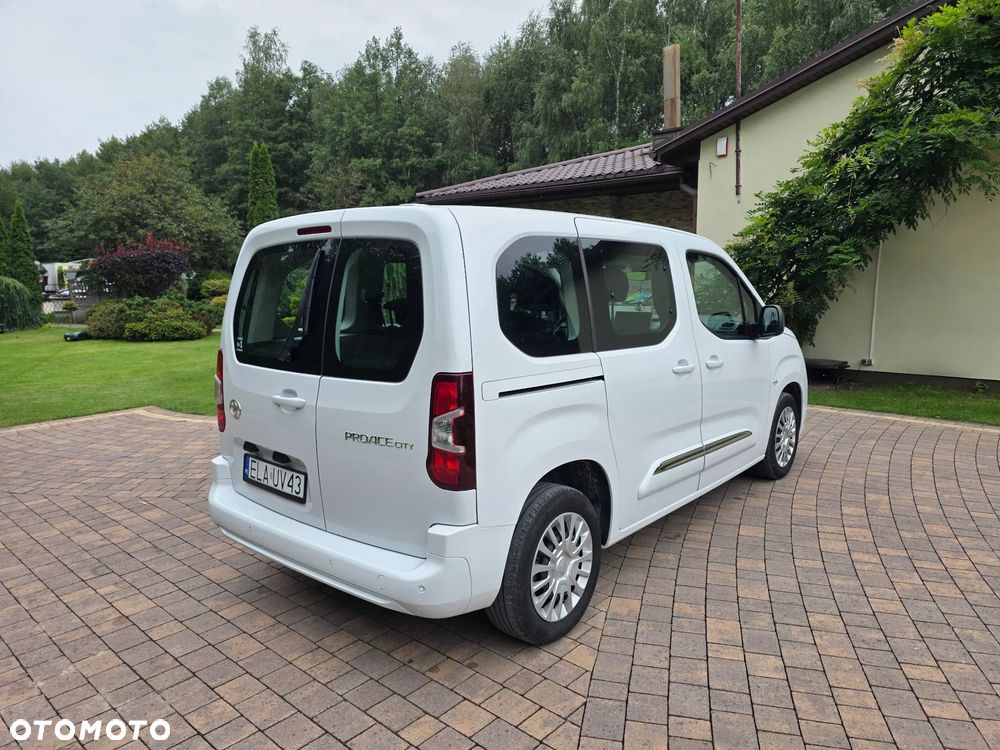 Toyota Proace City Verso 1.5 D-4D Business - 6