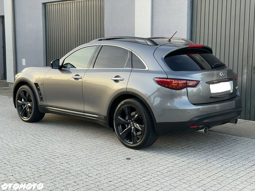 Infiniti Q70 3.0d S Premium - 4