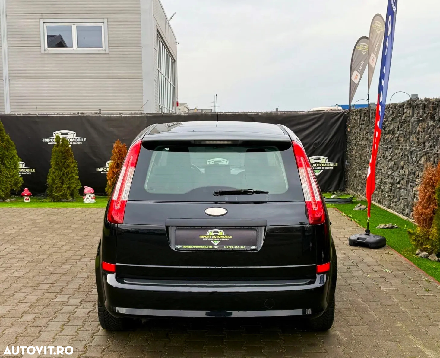 Ford C-Max 1.8 Ghia - 12